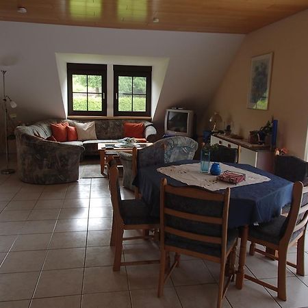 Ferienwohnung Meisenthal Naehe Nuerburgring 켈베르크 객실 사진